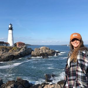 Meet your Posher, Brielle